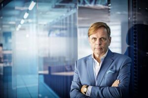 Read more about the article 曼聯迎來天價5億美元贊助？芬蘭富豪齊利亞庫斯欲深度合作、參與球隊運營全解析