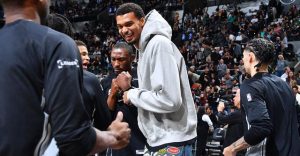 Read more about the article NBA最新球隊實力榜出爐：馬刺穩居榜首，雷霆緊隨其後，活塞躍升至第三，湖人跌至第十，聯盟格局愈發明朗