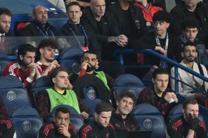 Read more about the article 萨拉赫利物浦末路： 周薪40萬英鎊歐冠首戰坐板凳，全場面無表情