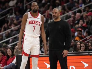 Read more about the article 草草收場？杜蘭特或已完成火箭最後一戰：重建還是豪賭，休士頓走到十字路口